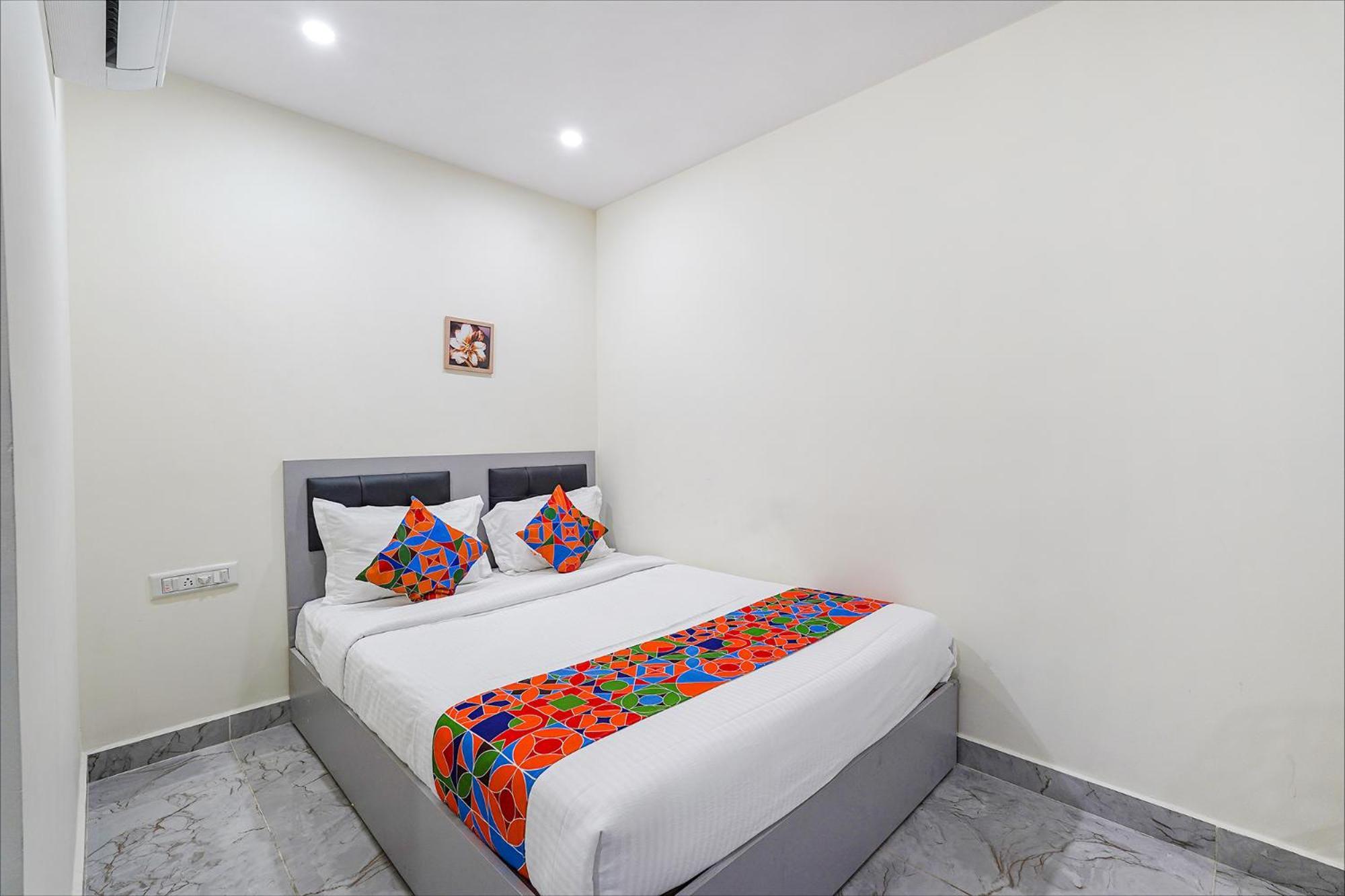Ivory Pearl Hotel Bengaluru Kültér fotó